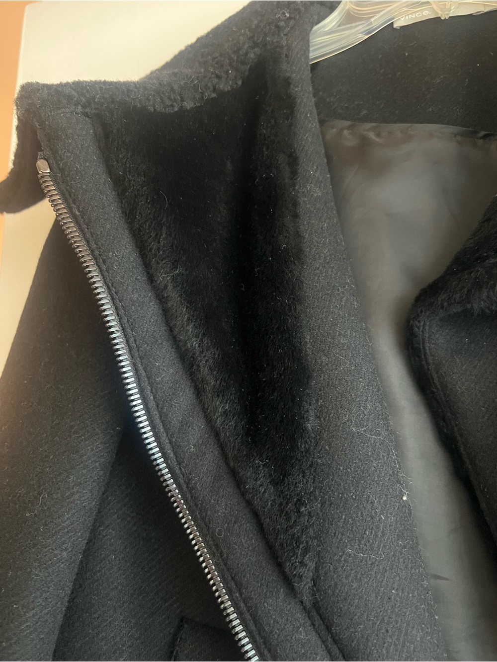 VINCE Black Shearling Collar Women's Jacket size XS - Picture 3 of 5